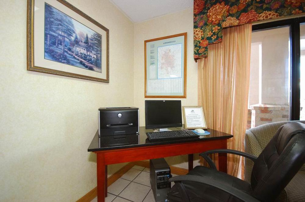 Best Western Chaffin Inn Murfreesboro Kinh doanh bức ảnh